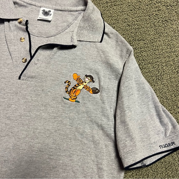 Vintage Tigger polo - Picture 2 of 4